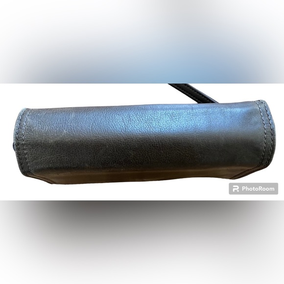 Steven by Steve Madden Two Toned Leather Clutch in Chocolate Brown and Gold OS - Picture 3 of 6